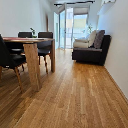 Stylish Apartment In Innsbruck + 1 Parking Spot المظهر الخارجي الصورة